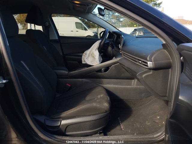 KMHLM4AG9MU074628 Hyundai ELANTRA SEL