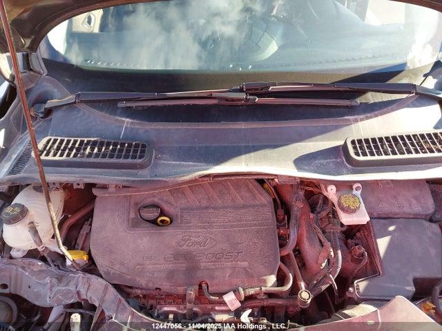 1FMCU0GD4HUA73124 Ford ESCAPE SE