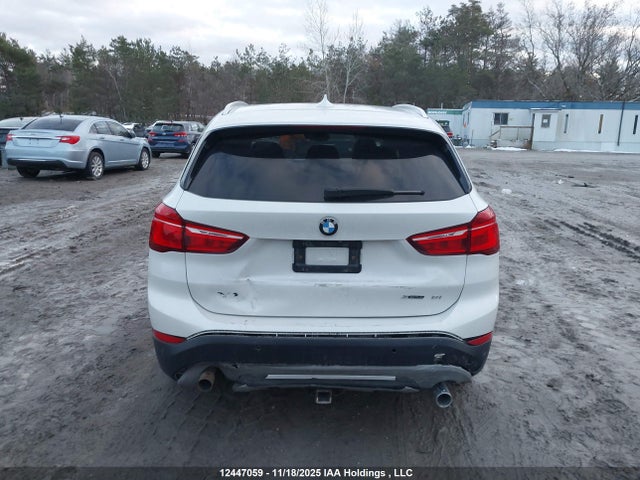 WBXHT3C3XJ3H32644 BMW X1 Xdrive28i