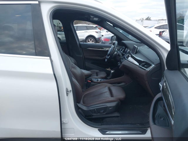 WBXHT3C3XJ3H32644 BMW X1 Xdrive28i