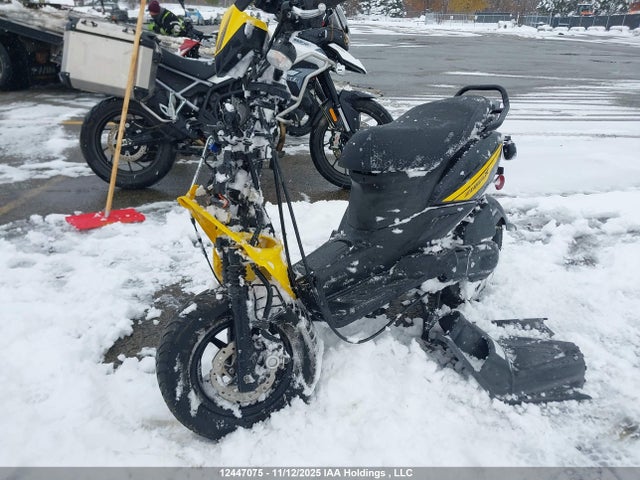 Yamaha Yw50 Fx 2014 RKRSA51N1EA001665 Image 2