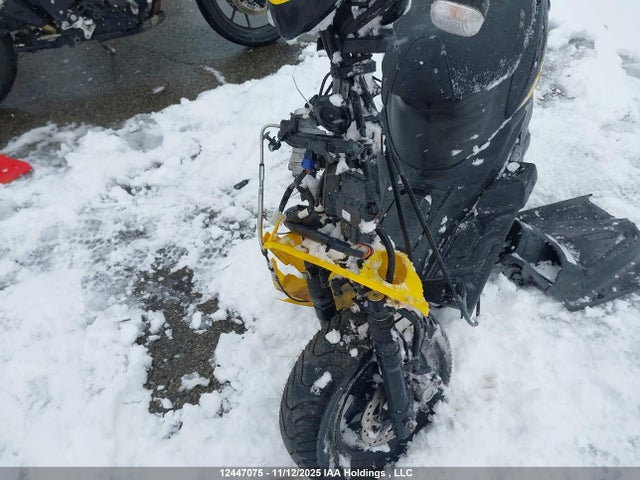 Yamaha Yw50 Fx 2014 RKRSA51N1EA001665 Image 23