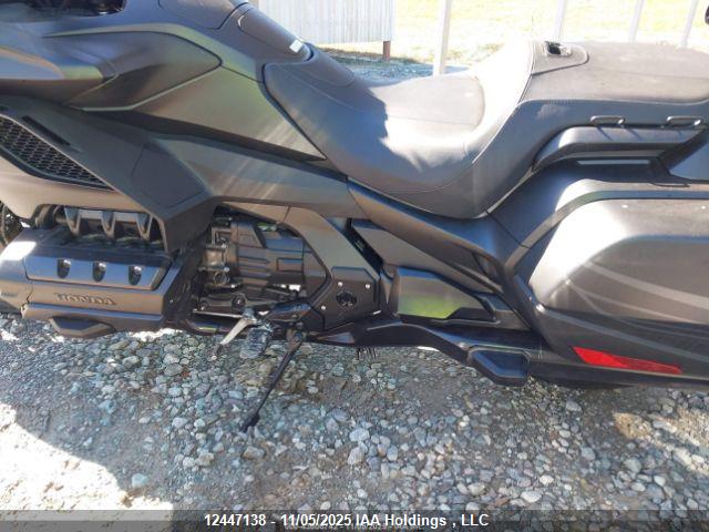 JH2SC796XSK700011 Honda Gl1800 B