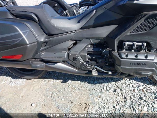 JH2SC796XSK700011 Honda Gl1800 B