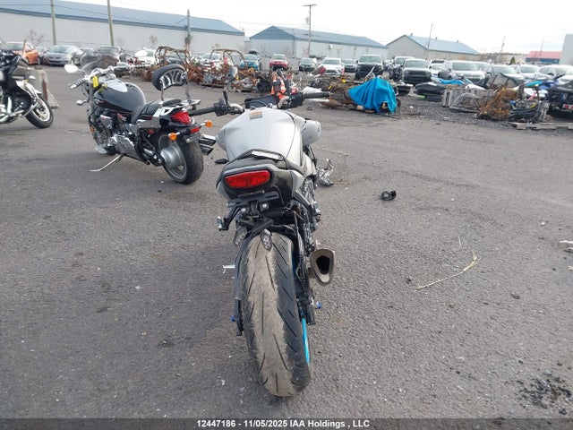 JYARN79N9SA000569 Yamaha Mtn1000