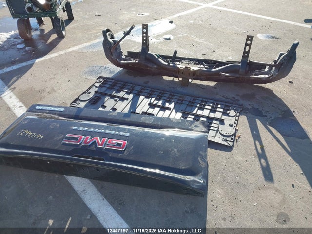 1GTU9CED6KZ265010 GMC Sierra K1500 Elevation