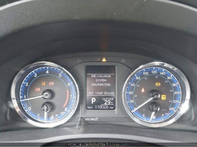2T1BURHE6HC890197 Toyota Corolla