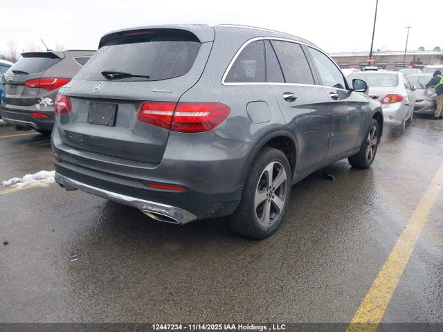 WDC0G4KB0JV055788 Mercedes-Benz Glc 300 4matic