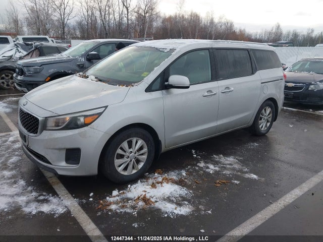 2017 Kia Sedona მანქანა იყიდება აუქციონზე, vin: KNDMB5C10H6342702, აუქციონის ნომერი: 12447344