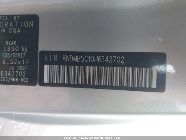2017 Kia Sedona მანქანა იყიდება აუქციონზე, vin: KNDMB5C10H6342702, აუქციონის ნომერი: 12447344