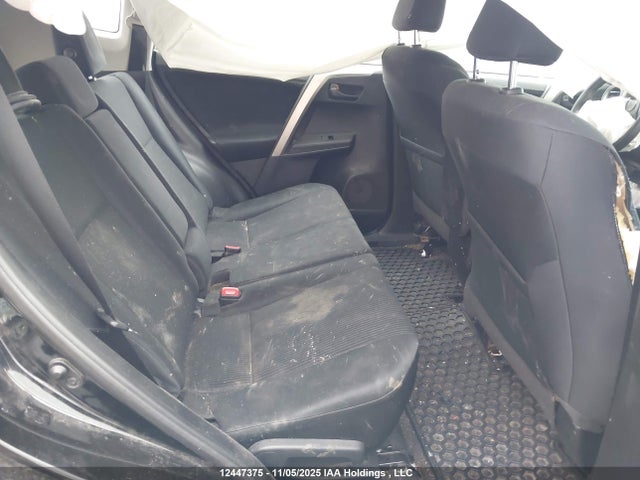 2015 Toyota Rav4 Le მანქანა იყიდება აუქციონზე, vin: 2T3BFREVXFW303310, აუქციონის ნომერი: 12447375
