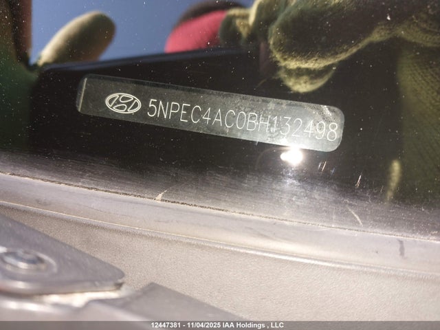 Продажа на аукционе авто 2011 Hyundai Sonata Limited, vin: 5NPEC4AC0BH132498, номер лота: 12447381