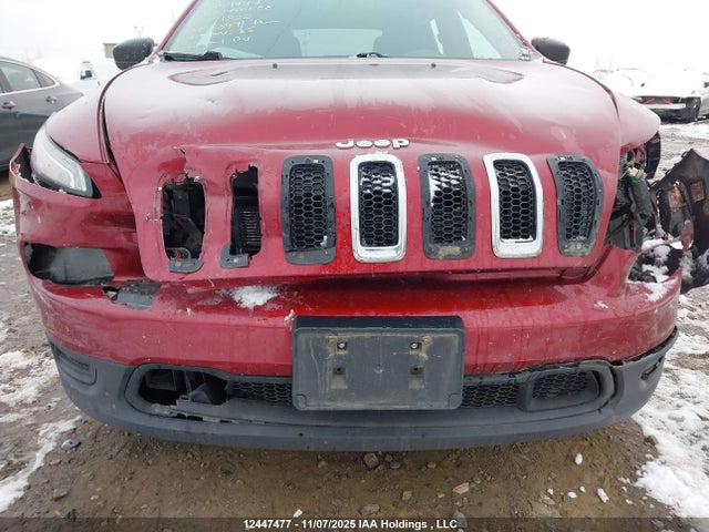 1C4PJMAB7EW171822 Jeep Cherokee Sport