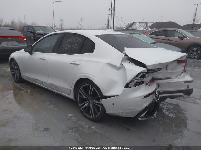 7JRA22TMXLG031858 Volvo S60 T6 R-design