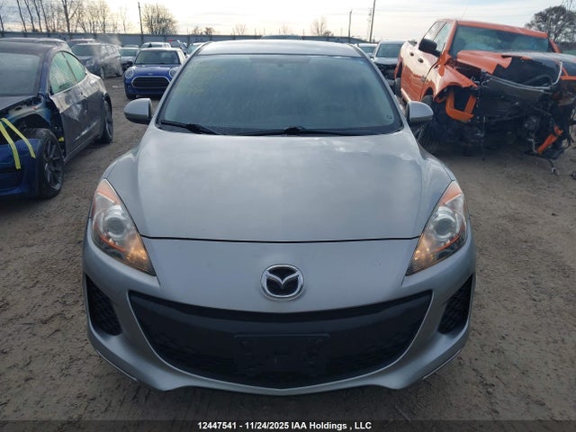 12447541 :رقم المزاد ، JM1BL1UF0C1549510 vin ، 2012 Mazda Mazda3 Gx مزاد بيع