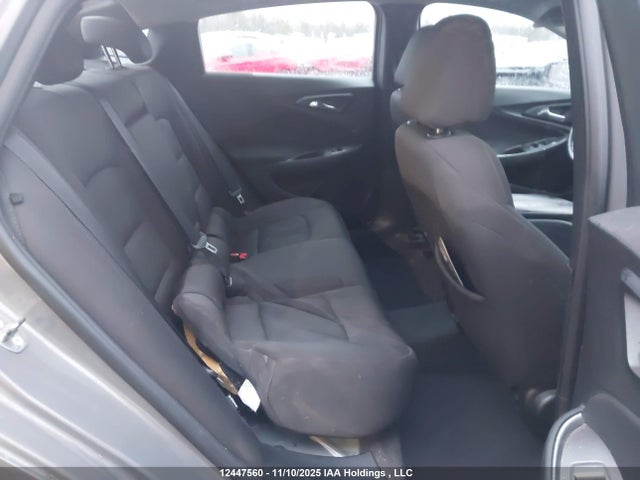 1G1ZD5ST2JF223146 Chevrolet MALIBU LT
