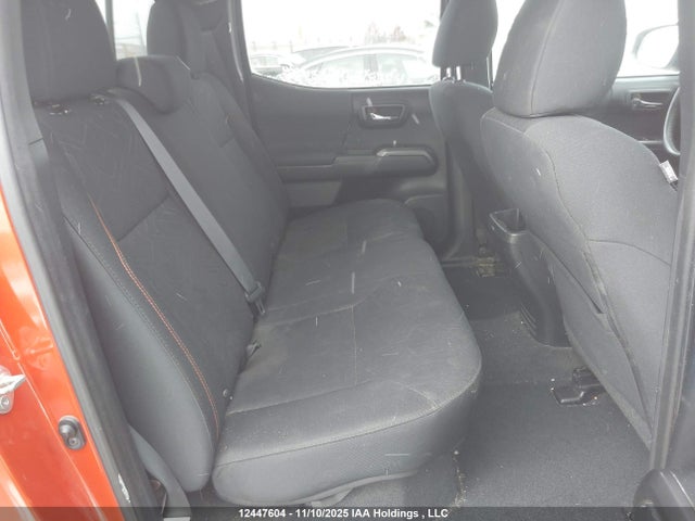 5TFDZ5BN0HX026453 Toyota Tacoma Dbl Cab/sr5/trd Sport/or