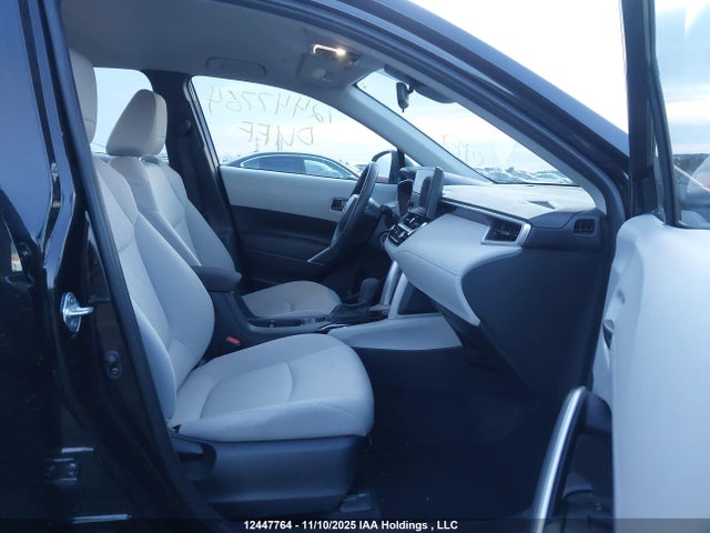 7MUAAABG4RV093896 Toyota Corolla Cross L