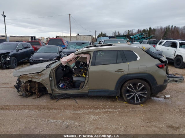 Продаж на аукціоні авто 2025 Mazda Cx-50 Gt W/turbo/meridian Edition, vin: 7MMVABDY5SN326459, номер лоту: 12447869