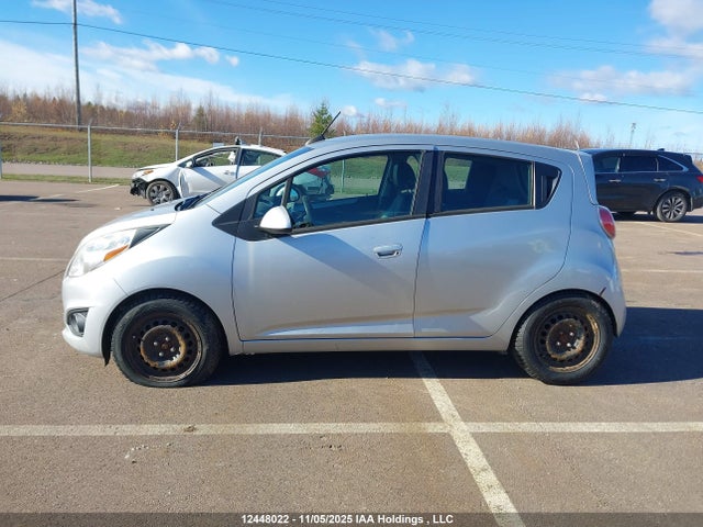 2015 Chevrolet Spark 1lt მანქანა იყიდება აუქციონზე, vin: KL8CD6S93FC766479, აუქციონის ნომერი: 12448022