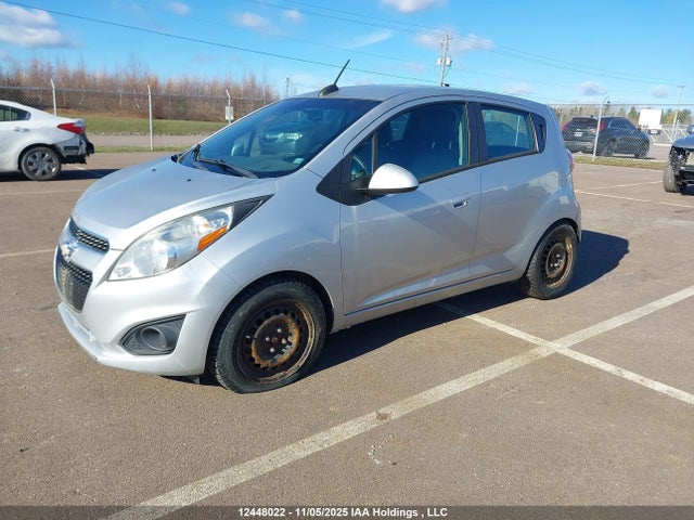 2015 Chevrolet Spark 1lt მანქანა იყიდება აუქციონზე, vin: KL8CD6S93FC766479, აუქციონის ნომერი: 12448022