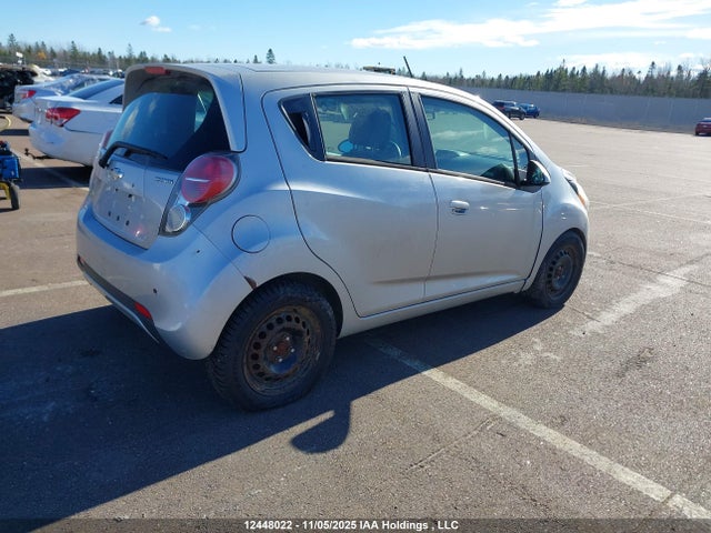 2015 Chevrolet Spark 1lt მანქანა იყიდება აუქციონზე, vin: KL8CD6S93FC766479, აუქციონის ნომერი: 12448022