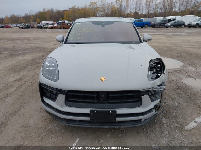 2025 Porsche Macan S მანქანა იყიდება აუქციონზე, vin: WP1AG2A54SLB40204, აუქციონის ნომერი: 12448124