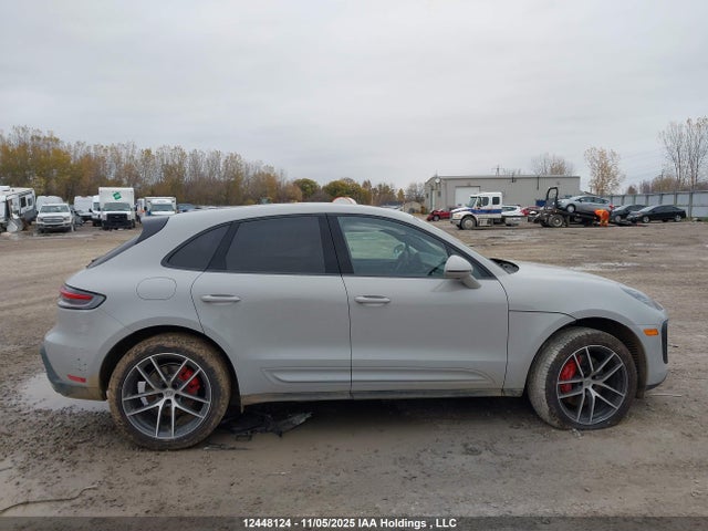 2025 Porsche Macan S მანქანა იყიდება აუქციონზე, vin: WP1AG2A54SLB40204, აუქციონის ნომერი: 12448124