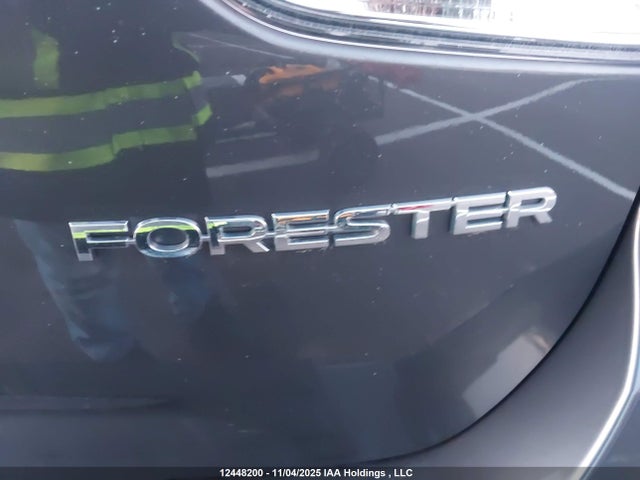 JF2SKEEC4PH400319 Subaru Forester Premium
