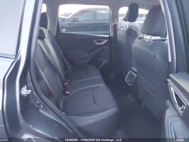 JF2SKEEC4PH400319 Subaru Forester Premium