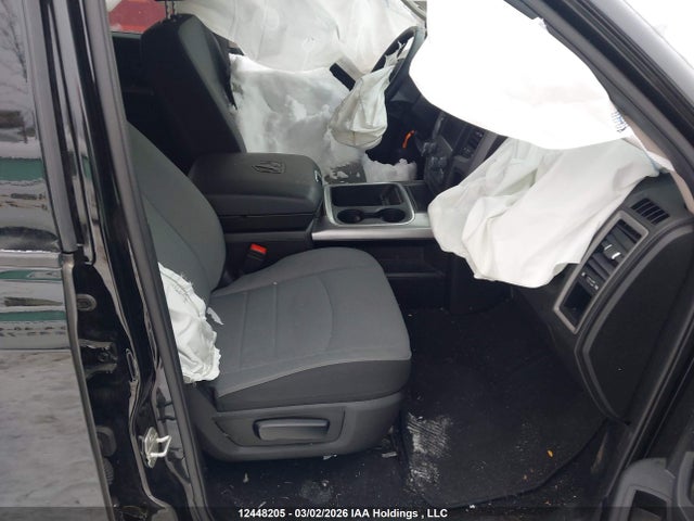 12448205 :رقم المزاد ، 1C6RR7KT3PS583389 vin ، 2023 Ram 1500 Classic Tradesman مزاد بيع