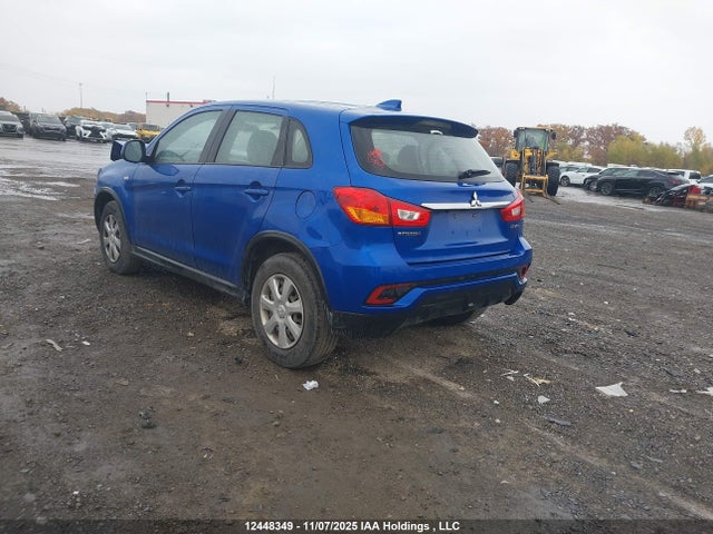 JA4AH3AU7JU601197 Mitsubishi Rvr Se/es