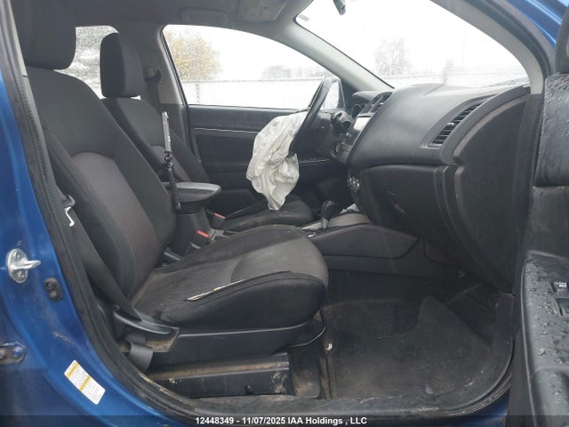 JA4AH3AU7JU601197 Mitsubishi Rvr Se/es