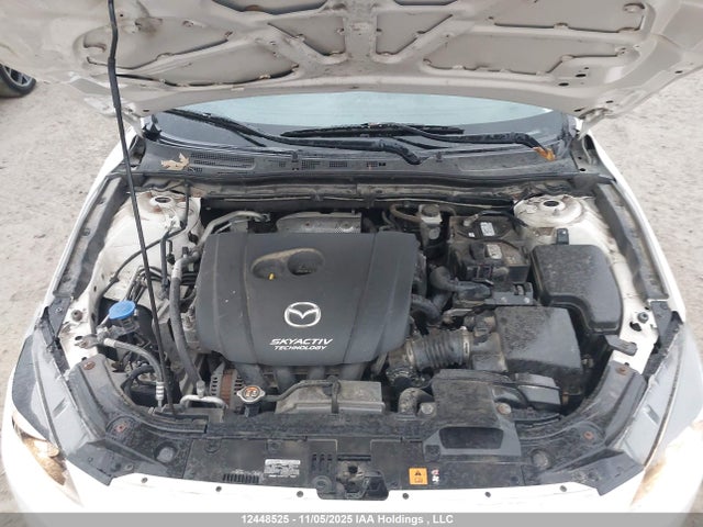 3MZBN1V72JM221679 Mazda Mazda3 50th Anniversary Edition/gs/se