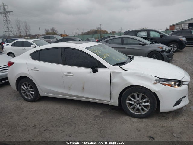 3MZBN1V72JM221679 Mazda Mazda3 50th Anniversary Edition/gs/se