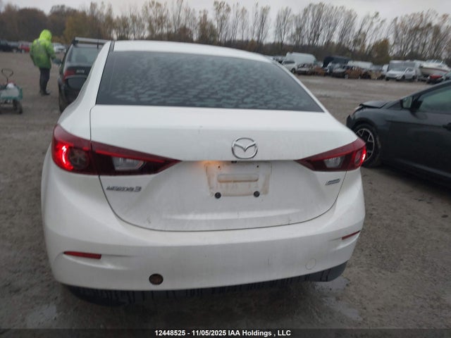 3MZBN1V72JM221679 Mazda Mazda3 50th Anniversary Edition/gs/se