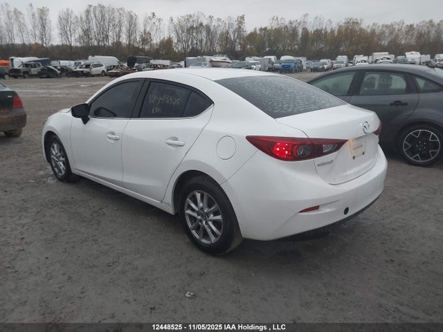 3MZBN1V72JM221679 Mazda Mazda3 50th Anniversary Edition/gs/se