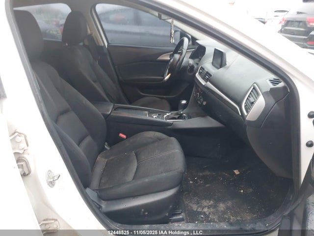 3MZBN1V72JM221679 Mazda Mazda3 50th Anniversary Edition/gs/se