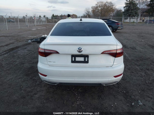3VWG57BU2KM158152 Volkswagen Jetta 1.4 Tsi Execline