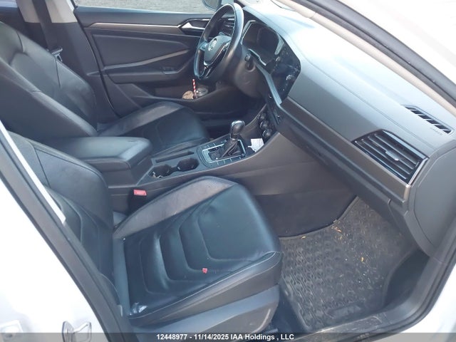 3VWG57BU2KM158152 Volkswagen Jetta 1.4 Tsi Execline