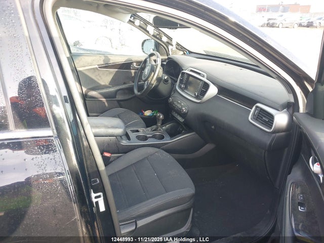 5XYPGDA53HG309589 KIA Sorento 3.3l Lx V6 7-seater