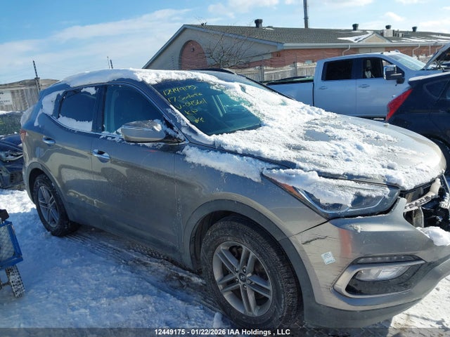 12449175 :رقم المزاد ، 5NMZUDLB2HH045601 vin ، 2017 Hyundai Santa Fe Sport 2.4 Se مزاد بيع