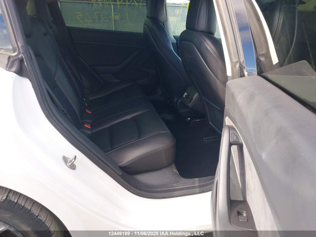 5YJ3E1EB9NF172745 Tesla Model 3 Long Range