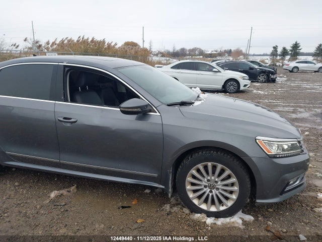 Volkswagen PASSAT SE 2017 1VWBT7A33HC059701 Image 6