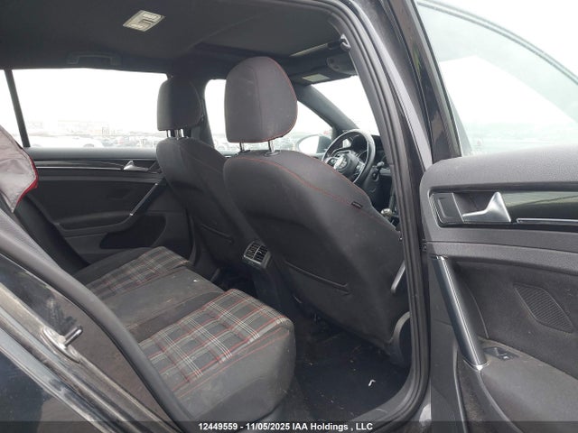 3VW5T7AU1FM003452 Volkswagen GTI