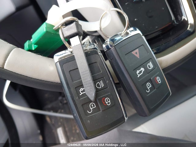 Продажа на аукционе авто 2025 Land Rover Range Rover Velar P340 Dynamic Se, vin: SALYL2EU3SA807328, номер лота: 12449625