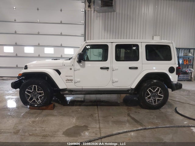 1C4PJXEGXRW334850 Jeep Wrangler Sahara