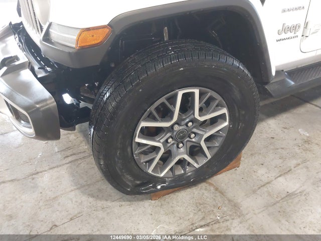 1C4PJXEGXRW334850 Jeep Wrangler Sahara