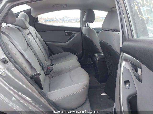 2013 Hyundai Elantra Gl მანქანა იყიდება აუქციონზე, vin: 5NPDH4AE2DH335927, აუქციონის ნომერი: 12445930