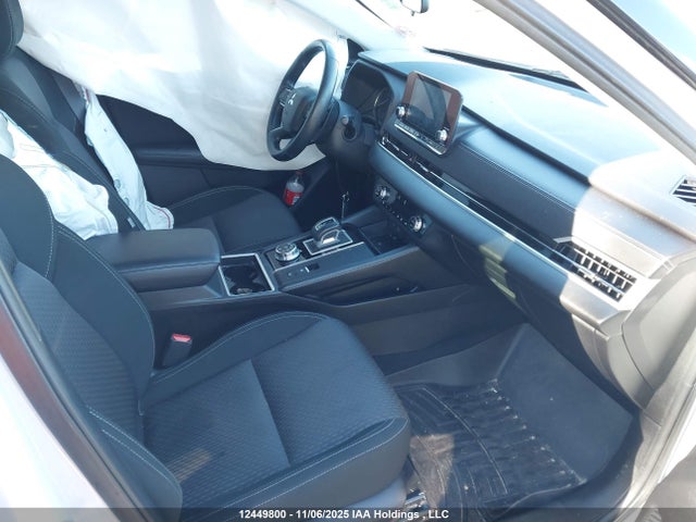 JA4J4UA80NZ614869 Mitsubishi Outlander Le/le Premium/se/sel